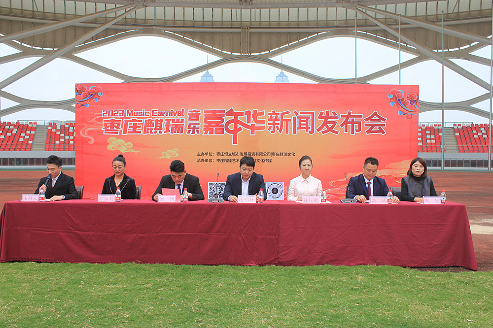 ���l(f��)�������_��11��4�� ���f��ӭ���������������Aʢ���ݳ���